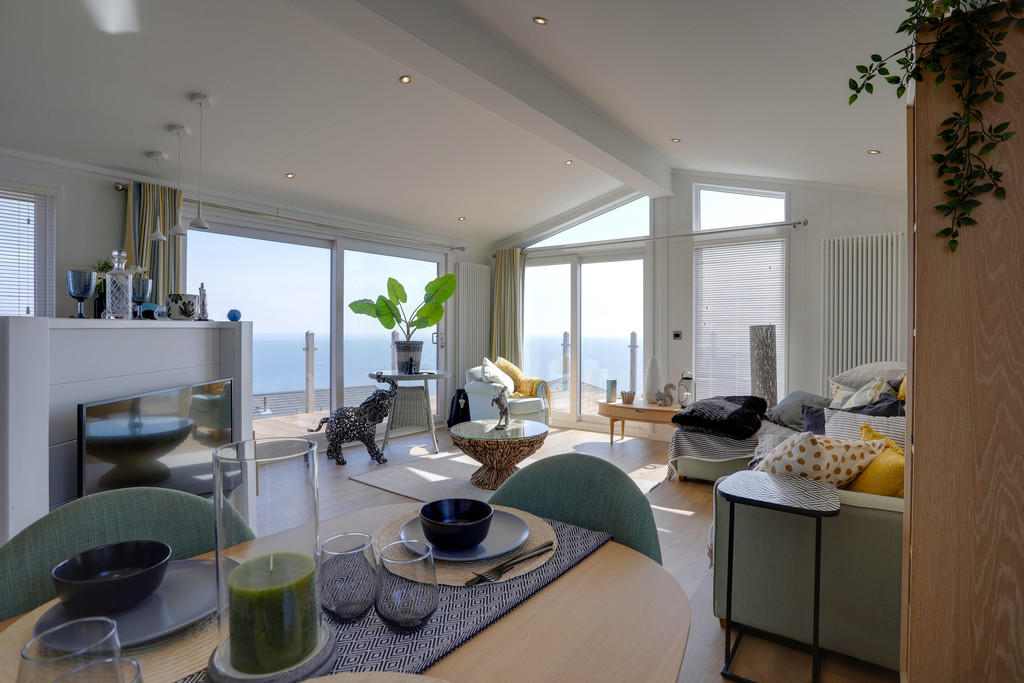 © Complete Estate Agents